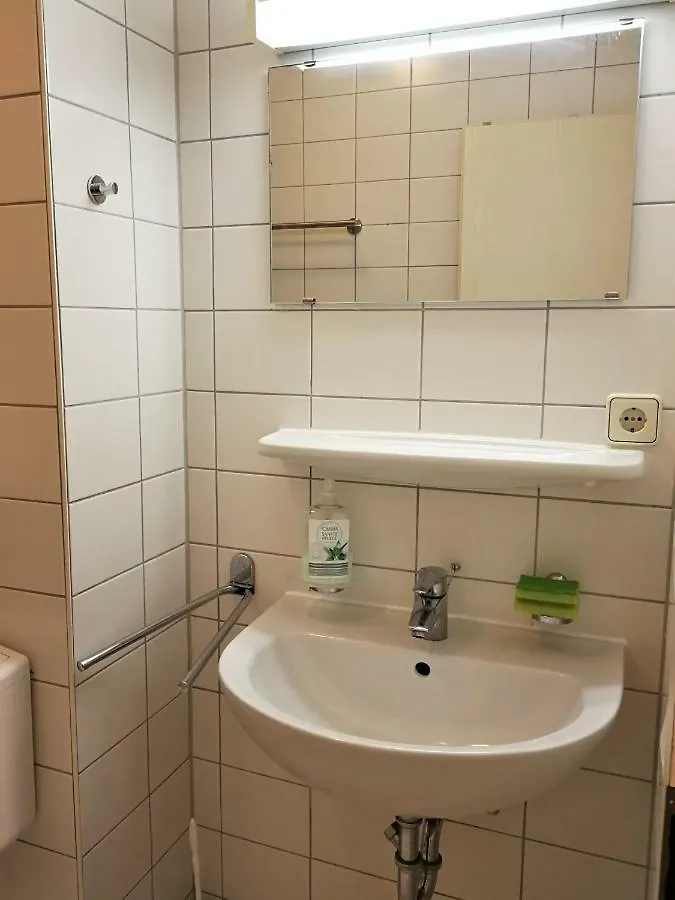 Quiet City-Apt, 4Min City-Center, 18Min Fair Nuernberg!!! 0*, Νυρεμβέργη Γερμανία